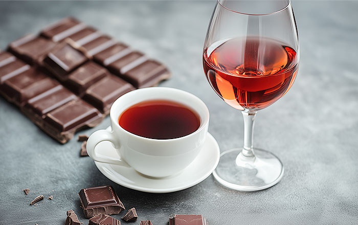 ホワイトニングの際、控えた方がいい飲食物がある