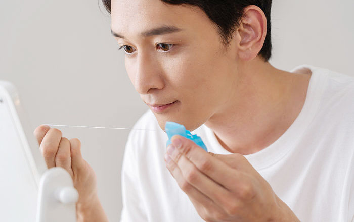 デンタルフロスを使うベストなタイミングは？
