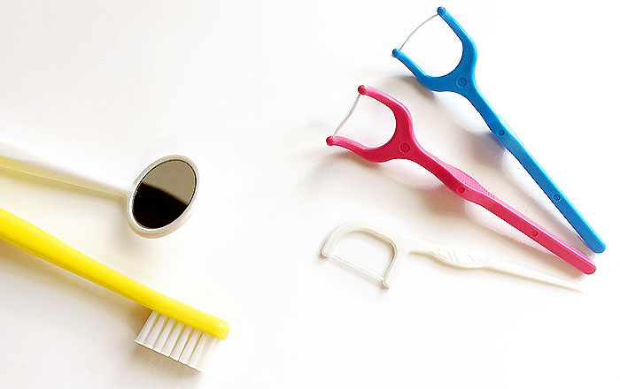 デンタルフロスを取り入れるべき理由：プラーク除去率が大きく向上する