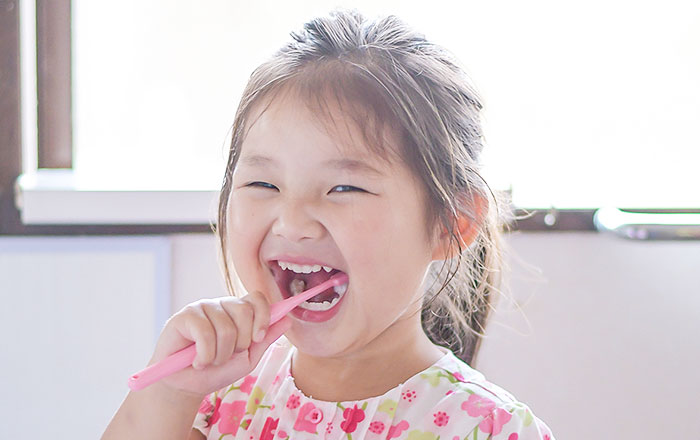 乳歯の磨き方のコツ：歯磨きを楽しい時間にする