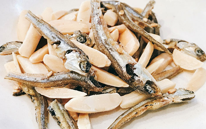 歯に優しいおやつの選び方:①よく噛んで唾液が出るおやつを選ぶ